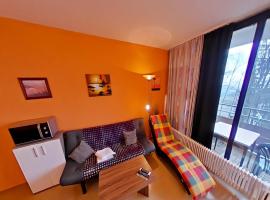 Studio Rainer mit Pool und Sauna, hotel u gradu Frajung
