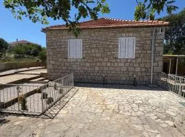 Holiday house with a parking space Grohote, Solta - 25443