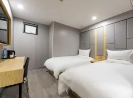 Hi Inn Shanghai The Bund Yan'an East Road