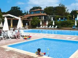 Family Apartment in Guardistallo with Pool