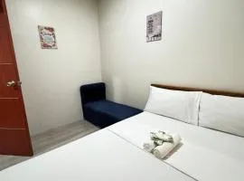 Southsea Staycation-couple