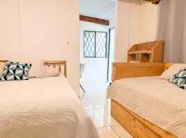 Alma Haven - Private Apartment with Free Parking