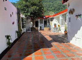 Cozy house near downtown, hotel a Orizaba