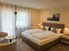 Mansion โรงแรมในAbádszalók