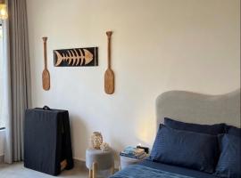Onda Studios & Pousada - Ar condicionado e Cozinha Praia da Enseada Bertioga, hotel v destinaci Bertioga