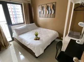 2 BR Fully Furnished Condo in PNQE - Bloom 1135