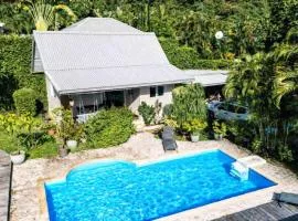 Séjour tropical à Paea - bungalow tout confort avec piscine, climatisation