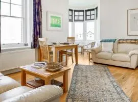 Flat 4 Sea Court