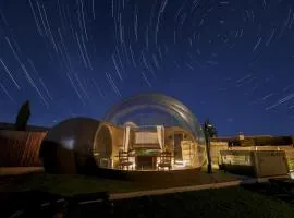 Luxury Bubble Retreat with Private Jacuzzi & Night Sky Views in Segovia, Spain