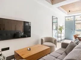 Elcano Suites
