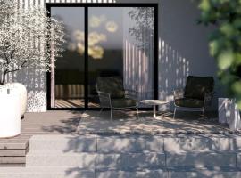 Exclusive Luxury Nature Retreat Lodges with Private Forest Spa & Gin Distillery Experience near Fokovci, Mura, Slovenia, hotel a Fokovci