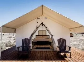 Secluded Sustainable Bell Tent Retreat with Private Decks Near Monticello, Utah