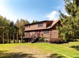 Rustic-Chic Cabin Getaway with Wraparound Deck & Cozy Fireplace in Margaretville, New York