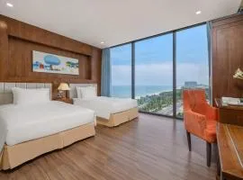 Yarra Ocean Suites Danang