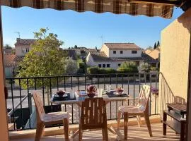 Studio mezzanine a moins de 800m de la mer de La Londe