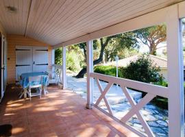 Gaspro23 - Maison 3 chambres dans domaine calme avec piscine à proximité des plus belles plages, hotel din Gassin