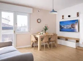 Ca' dei Mori Free Private Parking Venice 15'