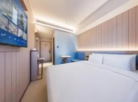 HanTing Hotel Beijing Chaoyang Station East Plaza