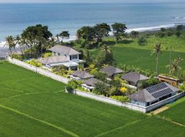 K Ko Surf Village at Keramas โรงแรมในLebih