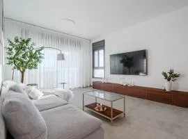 דירת 3 חדרי שינה עם נוף לים וממ"ד במרינה אשקלון