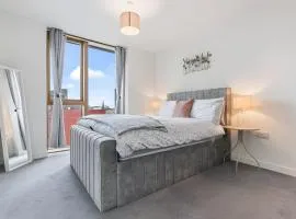 Modern Birmingham Hideaway - 3BR City Stay with Parking