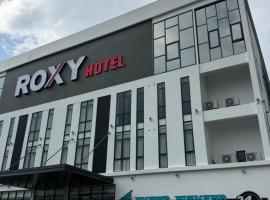 Roxy Hotel & Apartment Lawas, hotel a Lawas