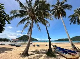 Entire Beach House in M'Pai Bay - Koh Rong Sanloem