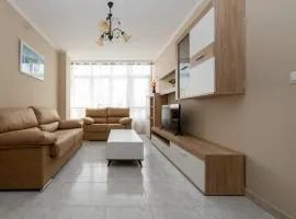 Langosteira Beach, spacious apartment