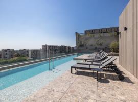 Hotel SB Win 4 Sup, hotel in Sant Feliu de Llobregat