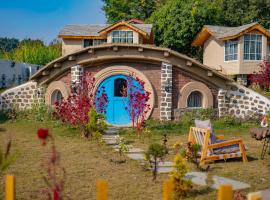 Hobbit House Jim corbett whispering roots, hotel i Belparāo