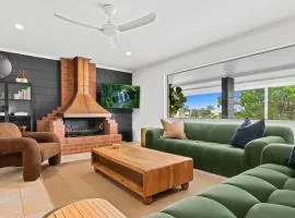 Highlands Lake House Family Home Sleeps 10