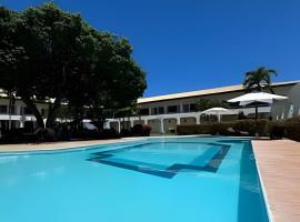 Guarajuba, apart 1/4 próximo à praia, Hotel in Guarajuba