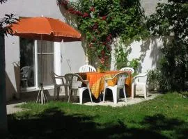 LE CHIPOT GITE IN CAMARGUe