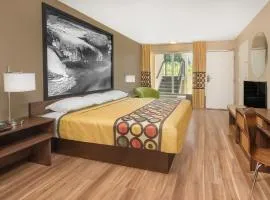 The Asheville Airport Inn