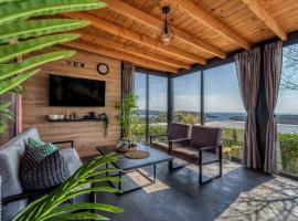 Sea view SanNor by Vellaris, Luxury Mobile Home, hotel a Mali Lošinj