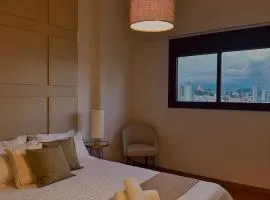 Apto luxuoso super completo no centro de PA