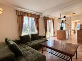 Luxury Villa near Prague Pool, Wellness, Garden