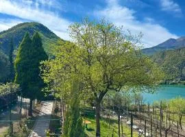 Lakeview Escape Koman