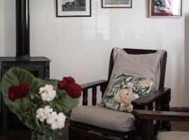 La Cuadra - Puesto de Campo Argentino, hotelli kohteessa Lobos