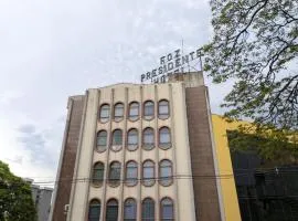 Foz Presidente Economic Hotel