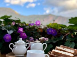 Casa Jazmín Hospedaje Familiar Eco Amigable - Huayoccari, Sacred Valley, hôtel à Huayoccare