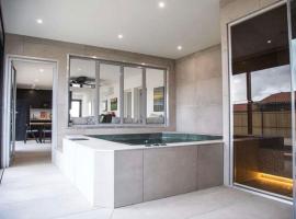 Maison Balneo, hotel u gradu Vielle-Saint-Girons