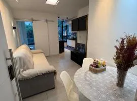 Apartment 1 min from Copacabana Beach!