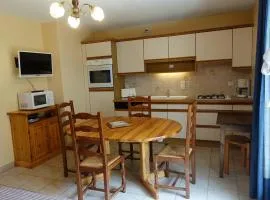 Appartement calme 4 pers, pied des pistes avec parking - FR-1-342-160