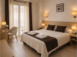 Hotel Ancla، فندق في أوروبيسا ديل مار