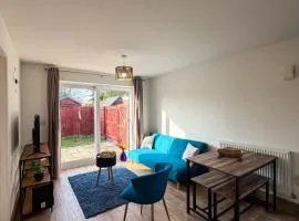 Modern Bright Flat near Station and Addenbrookes, Cambridge UK