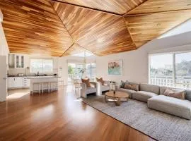 Blairgowrie Beachside Retreat Solar Heated Pool
