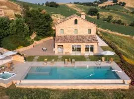 Luxury Villa -Private SPA, Jacuzzi, Infinity Pool-