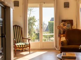 Maison de campagne, Aux 3 Cèdres - Cassel, hotel a Cassel