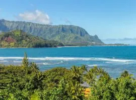 NEW Sunset Hideaway with Beach Access Pools & AC